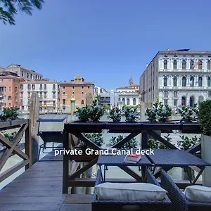 Apartment Grandelux-canal - Bbc Grand Tour 2024 Recorded Here!, Venedig